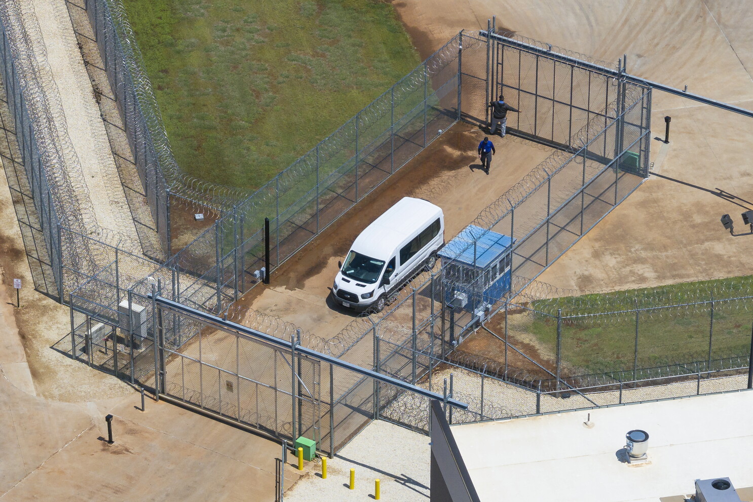 https://washingtonsun.com/immigration/appeals-court-ice-detention-japanese-internment-ruling social preview image